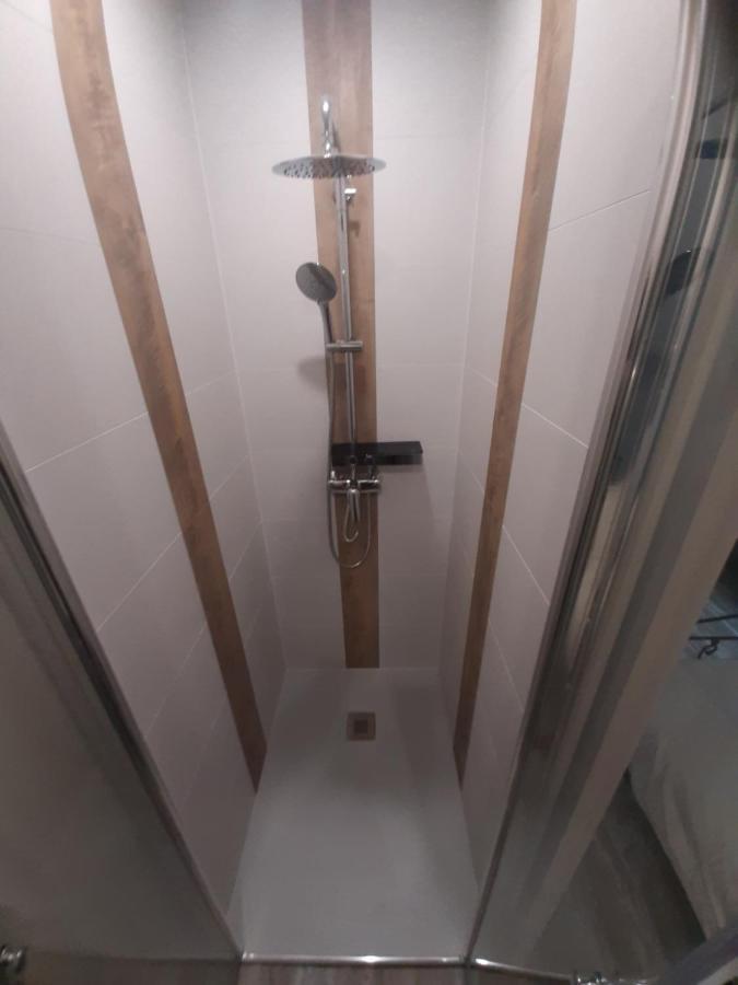 3 Apt T2 Cosy De 40 A 50 M2 Ideal Pour Un Deplacement Pro " Les Iris " Bourg-Saint-Andéol 외부 사진