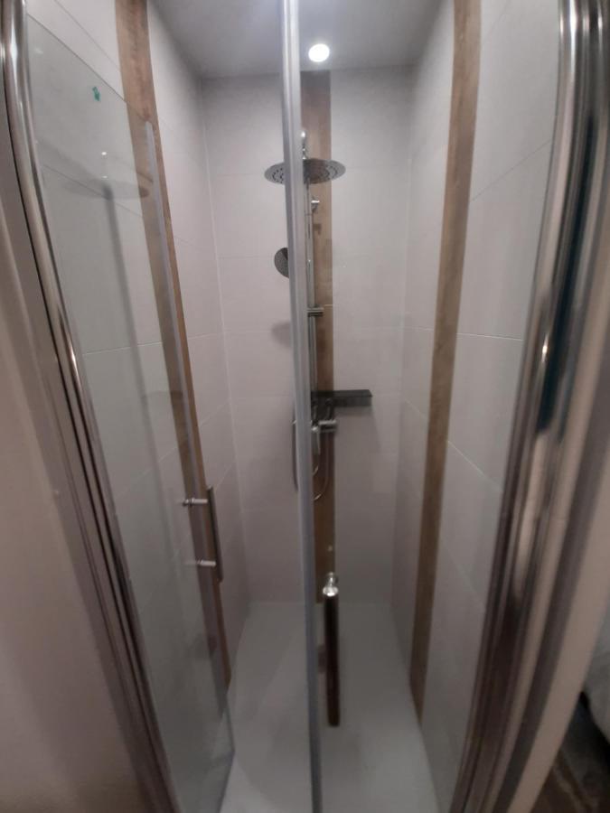 3 Apt T2 Cosy De 40 A 50 M2 Ideal Pour Un Deplacement Pro " Les Iris " Bourg-Saint-Andéol 외부 사진