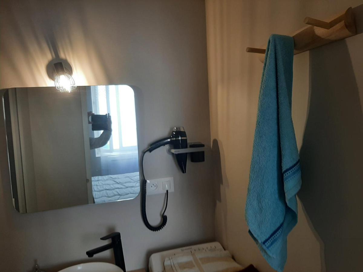 3 Apt T2 Cosy De 40 A 50 M2 Ideal Pour Un Deplacement Pro " Les Iris " Bourg-Saint-Andéol 외부 사진